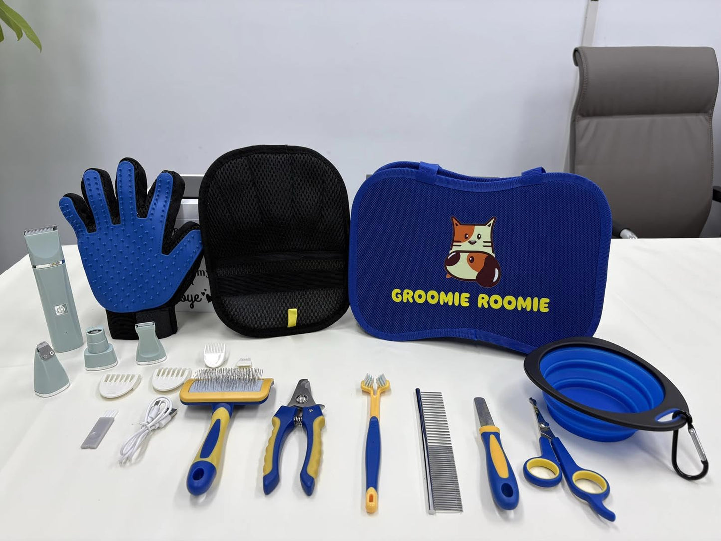 Deluxe Pet Grooming Kit – 16-Piece Set with Carry Bag